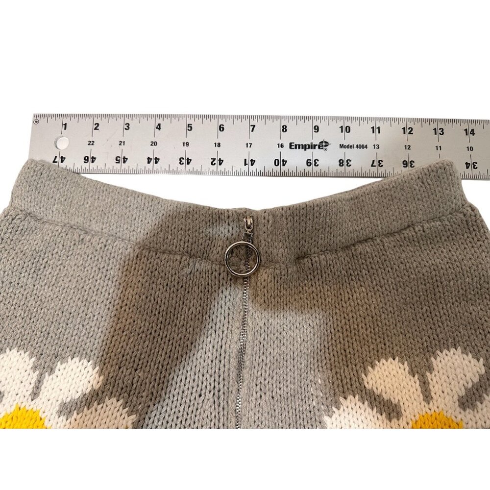Storia Floral Knitted Shorts Women Large Gray High Rise Lined Boho Daisy floral - Picture 10 of 16
